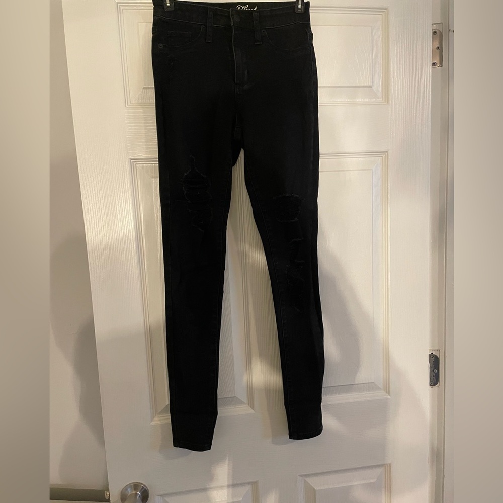 Black Ripped Skinny Jegging Jeans - Picture 2 of 6